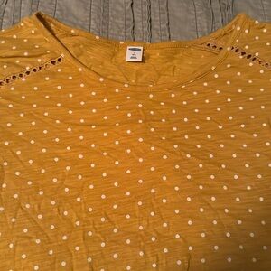 Women’s Old Navy, yellow white polkadot blouse